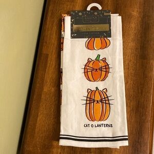 NEW SALEM'S GENERAL STORE CAT O LANTERNS SET OF 3 KITCHEN TOWELS